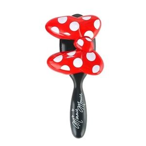 Minnie Mouse brush